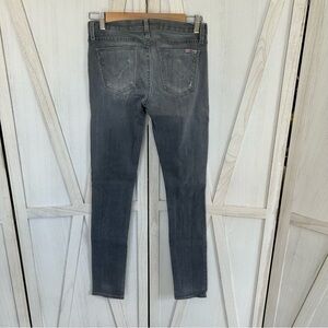 💋 Hudson grey distressed skinny jeans 👖 27